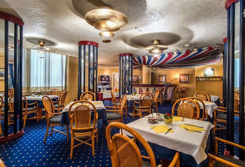 Fotos del hotel Auriga:  16