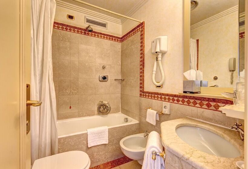 Fotos del hotel Auriga:  23