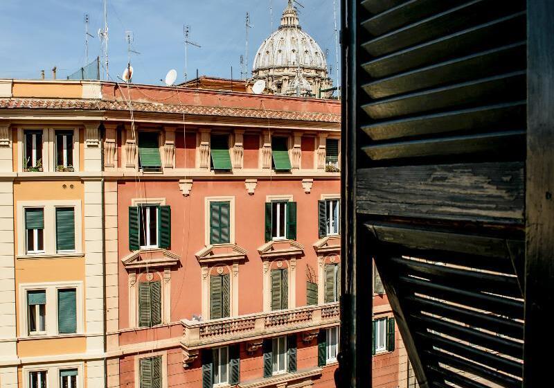 Fotos del hotel Emmaus:  4