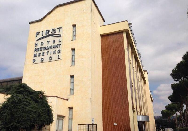 هتل First