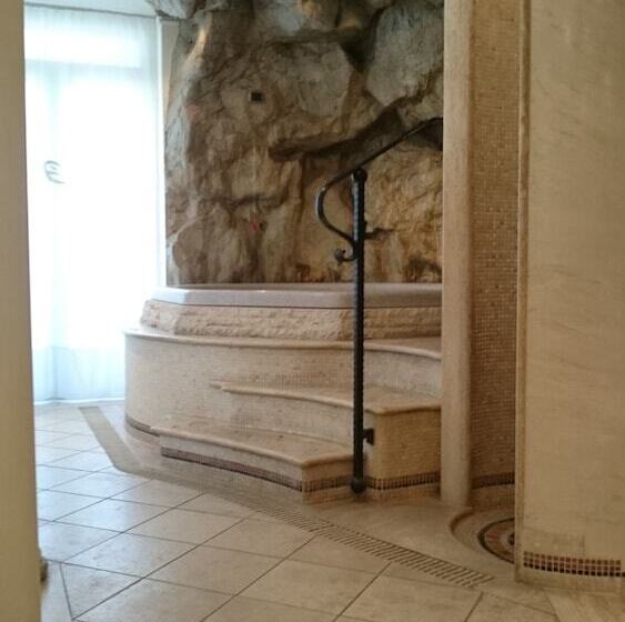 Grand Hotel Vesuvio