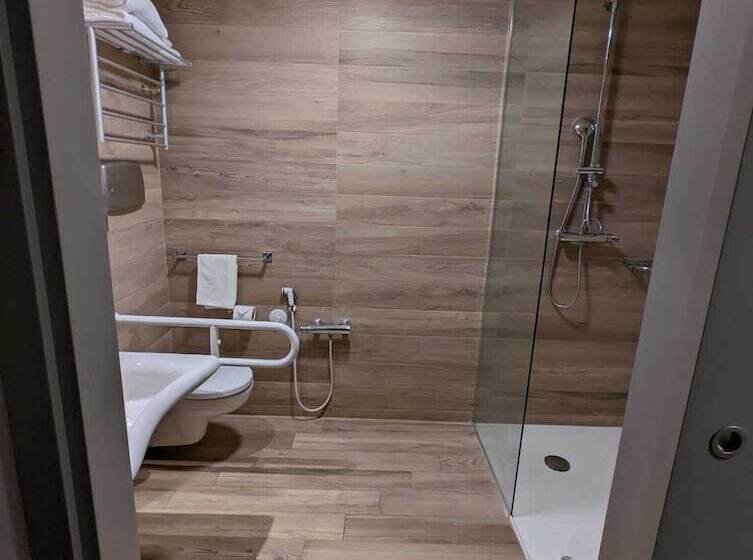 Fotos del hotel Ih S Milano Lorenteggio:  21