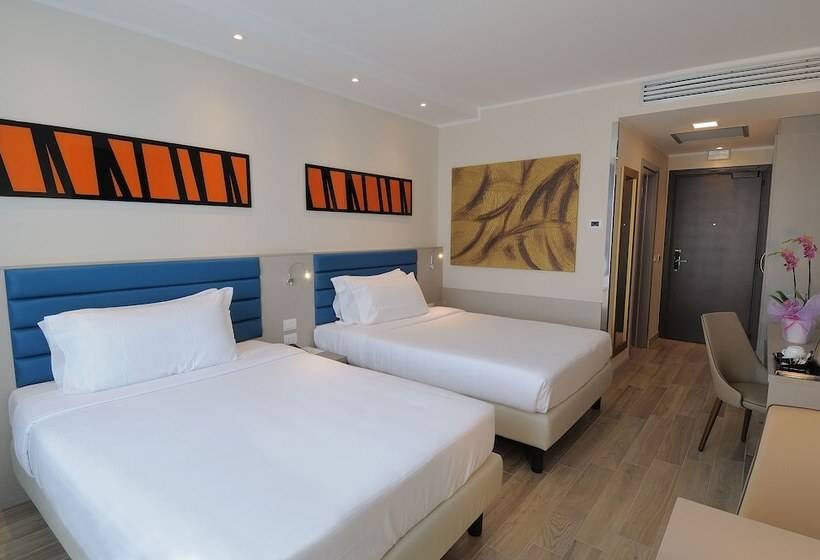 Fotos del hotel Ih S Milano Lorenteggio:  8