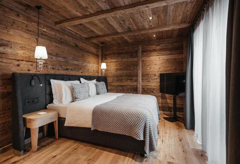 هتل Kolfuschgerhof Mountain Resort