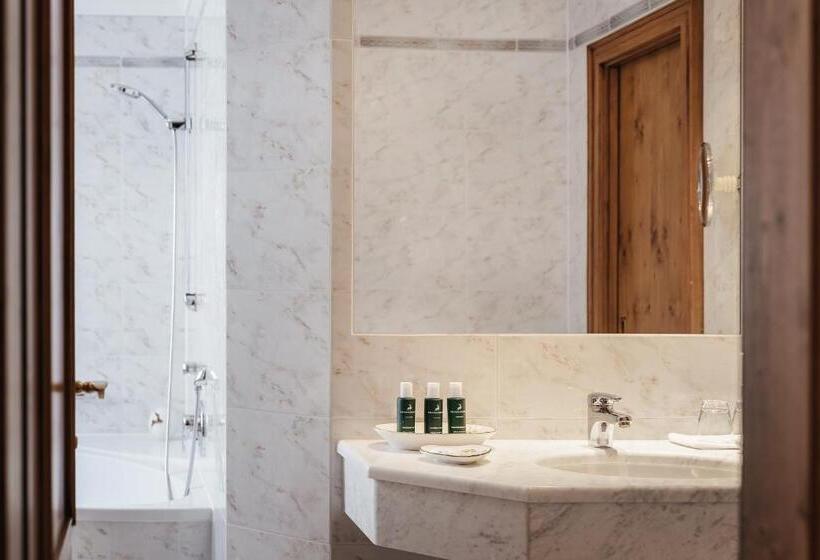 هتل Kolfuschgerhof Mountain Resort