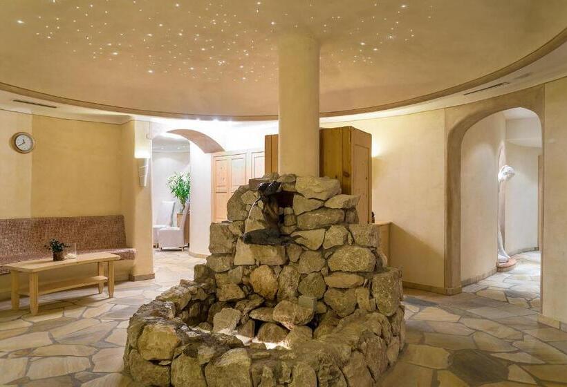 هتل Kolfuschgerhof Mountain Resort