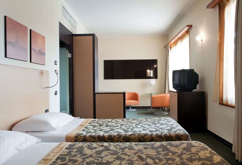 Fotos del hotel Nh Milano 2:  30