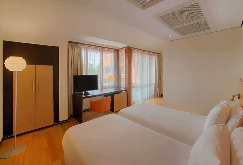 Fotos del hotel Nh Milano 2:  29