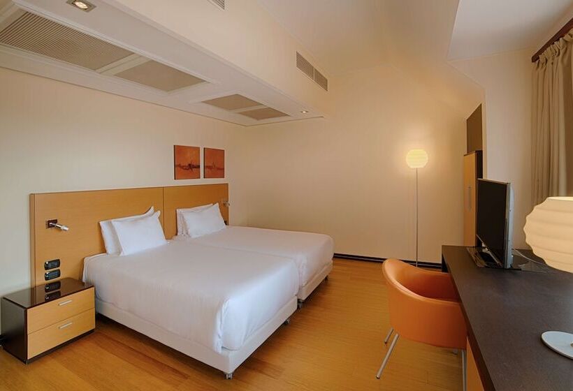 Fotos del hotel Nh Milano 2:  12