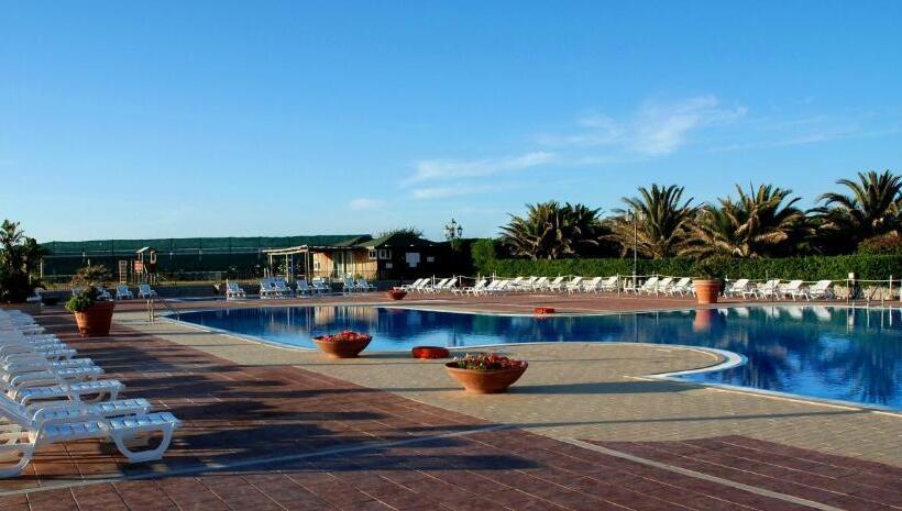 هتل Th Cinisi   Florio Park