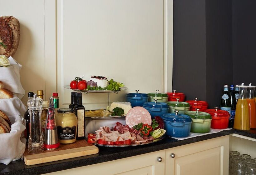 Fotos del hotel The Code:  25