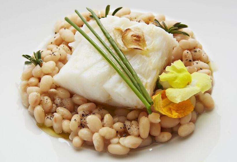 בית מלון כפרי The Code