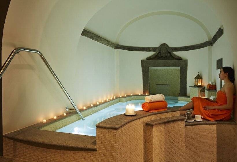 Fotos del hotel The Code:  34