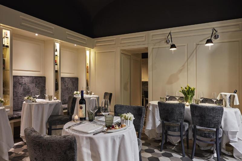 בית מלון כפרי The Code