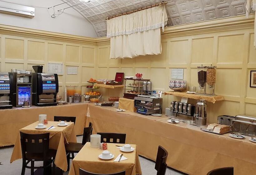 Fotos del hotel Virgilio:  9