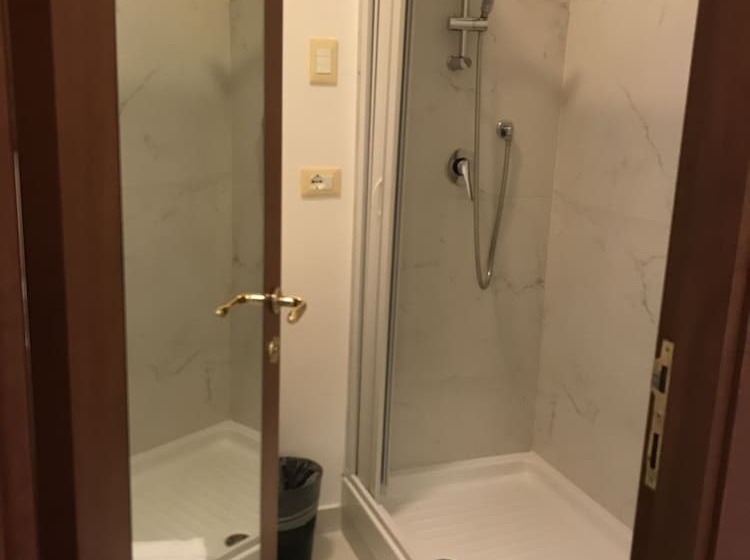 Fotos del hotel Virgilio:  25