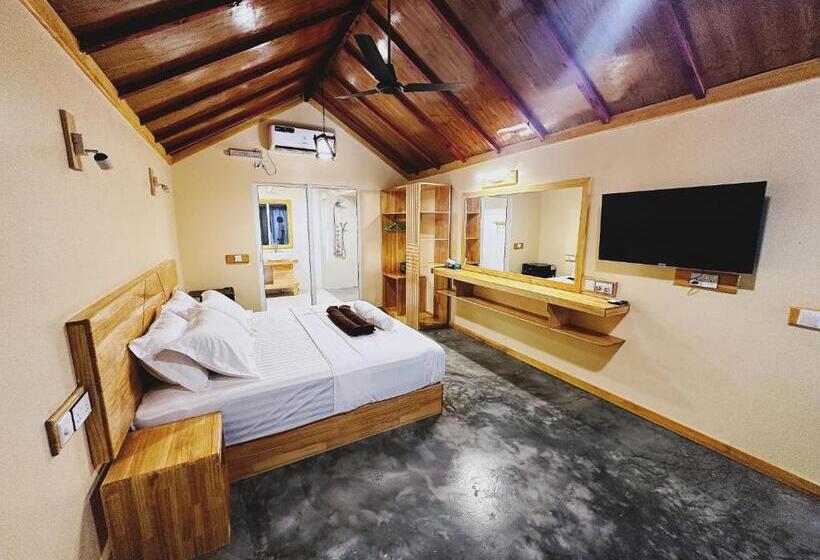 هتل Relax Lodge