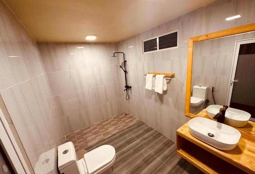 هتل Relax Lodge