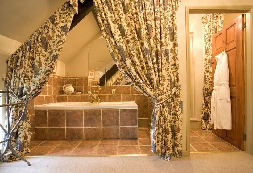 هتل Dannah Farm Country House
