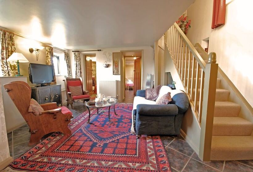 هتل Dannah Farm Country House