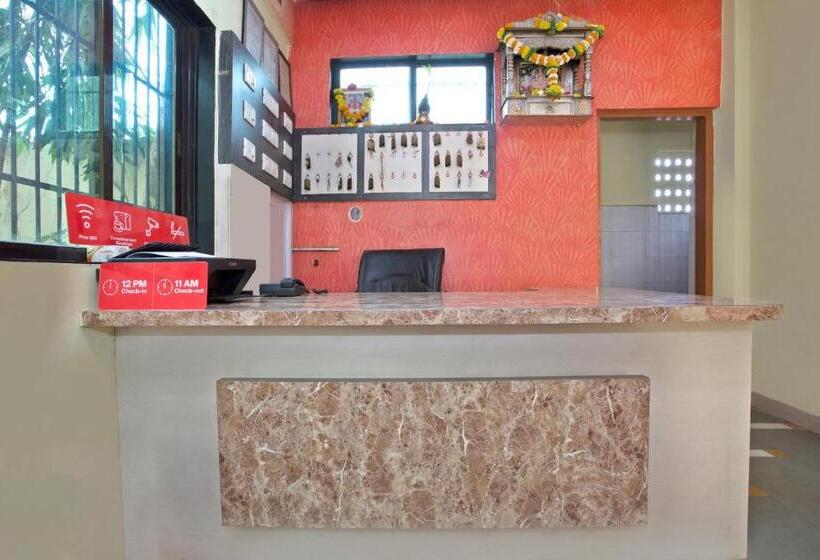 בית מלון כפרי O Capital O Sai Icon Residency