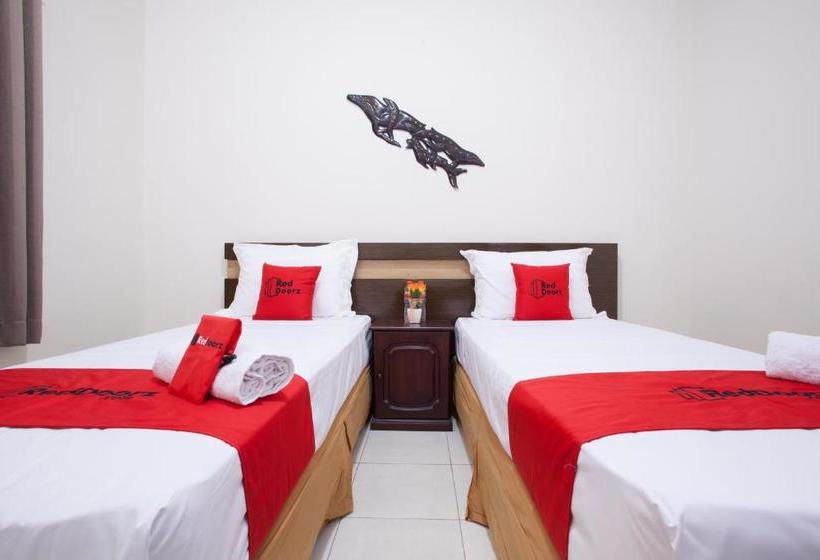 پانسیون Reddoorz Near Tugu Pahlawan Surabaya