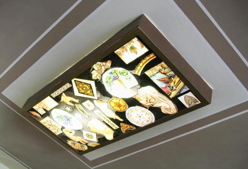 Art Hotel Pandos