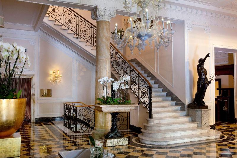 Hôtel Baglioni  Regina – The Leading S Of The World