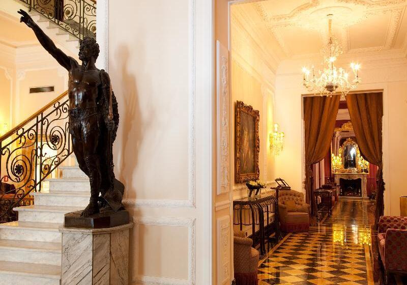 Hôtel Baglioni  Regina – The Leading S Of The World