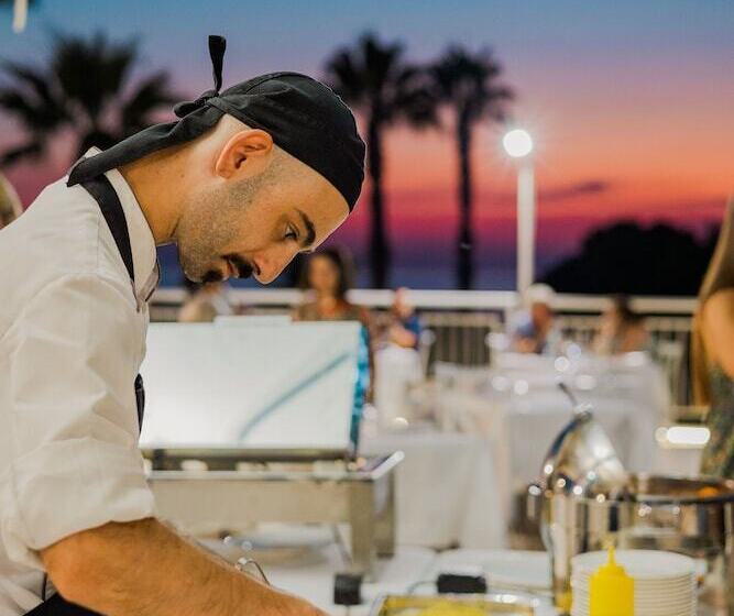 Grand Hotel Riviera   Cdshotels