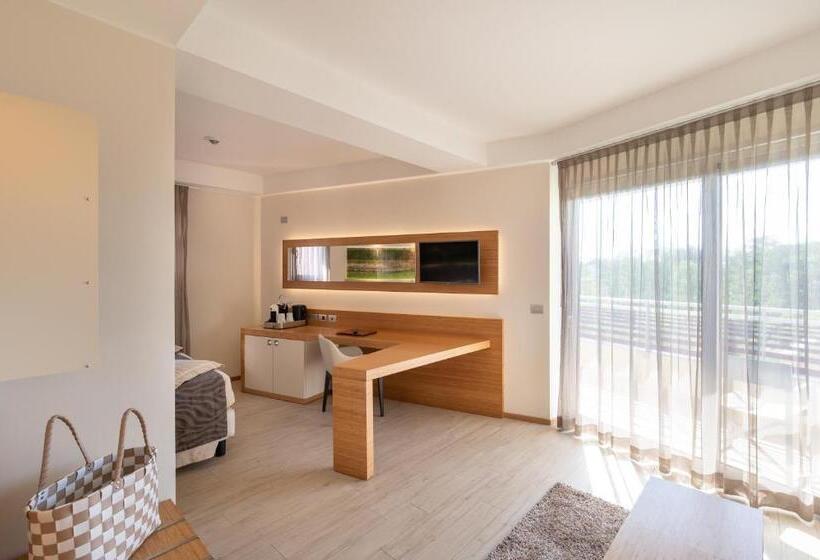 Laguna Park Hotel 4superior