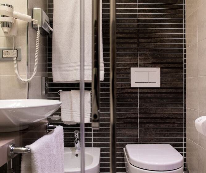 Fotos del hotel Mentana, By R Collection Hotels:  8