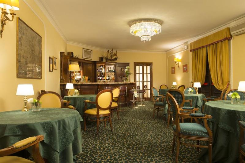 Fotos del hotel Napoleon:  25