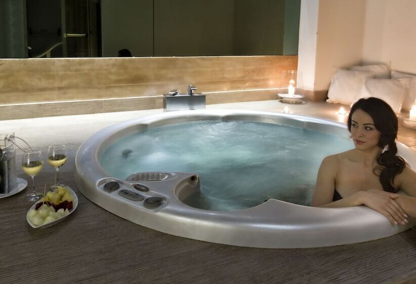 هتل Pineta Wellness & Spa