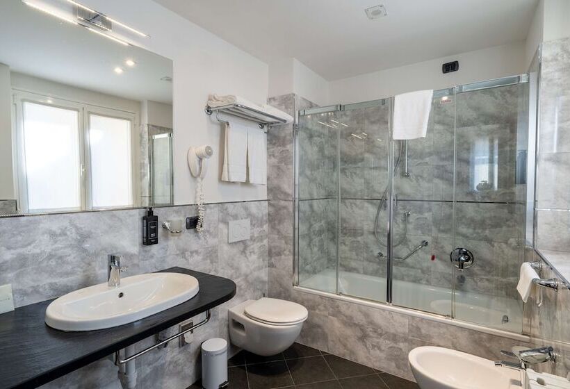 Fotos del hotel Regina:  13