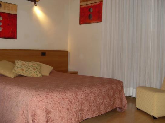 Hotel Tirrenus