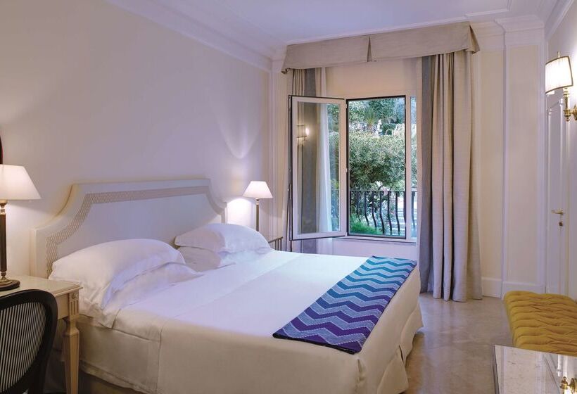 Hôtel Villa Sant’andrea, A Belmond , Taormina Mare