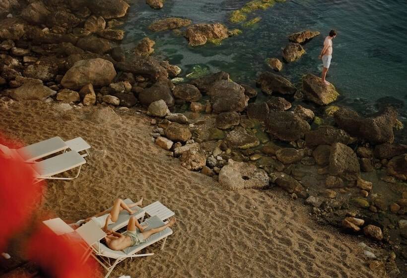 Fotos del hotel Villa Sant'andrea, A Belmond Hotel, Taormina Mare:  2