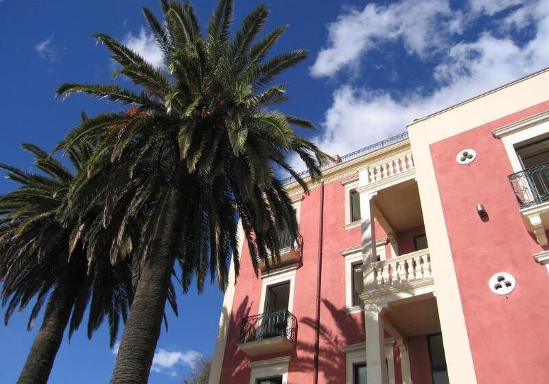 هتل Villa Schuler