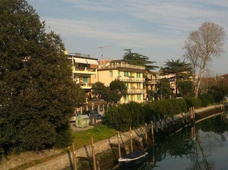 Fotos del hotel Villa Tiziana:  23