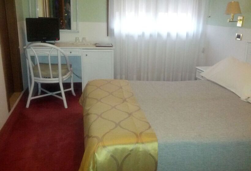 Fotos del hotel Villa Tiziana: 1 Fotos del hotel Villa Tiziana: 1