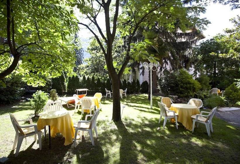 Fotos del hotel Villa Westend:  4