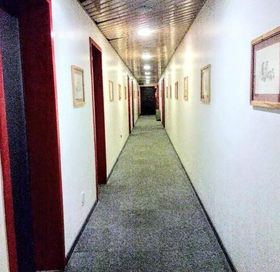 בית מלון כפרי Longobardo