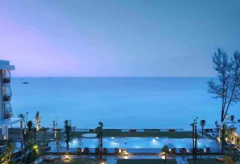 فندق Santika Premiere Beach Resort Belitung