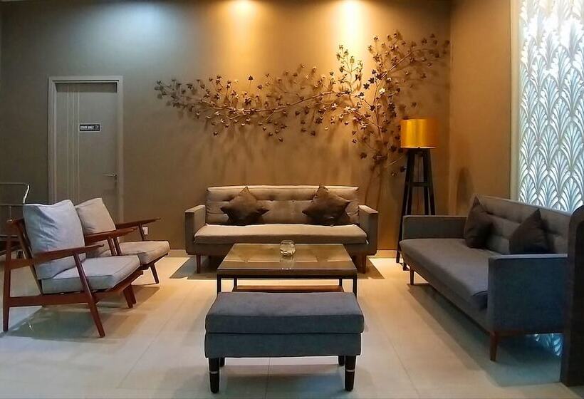 هتل Swissbelinn Gajah Mada Medan