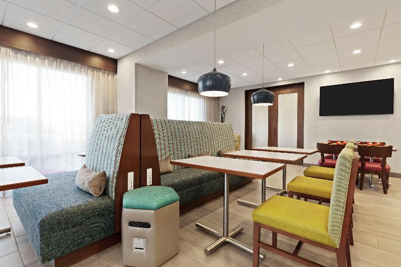 هتل Hampton Inn West Valley Salt Lake City