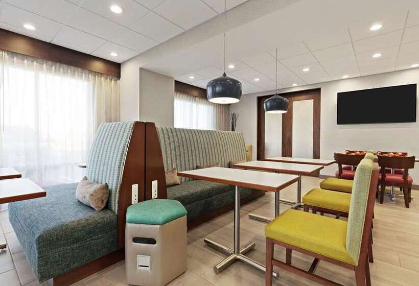 هتل Hampton Inn West Valley Salt Lake City