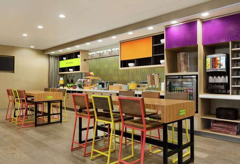 هتل Home2 Suites By Hilton Portland Airport Or