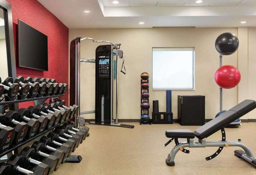 هتل Home2 Suites By Hilton Portland Airport Or