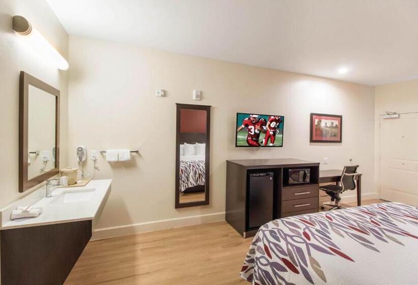 هتل Red Roof Inn Houston  Willowbrook